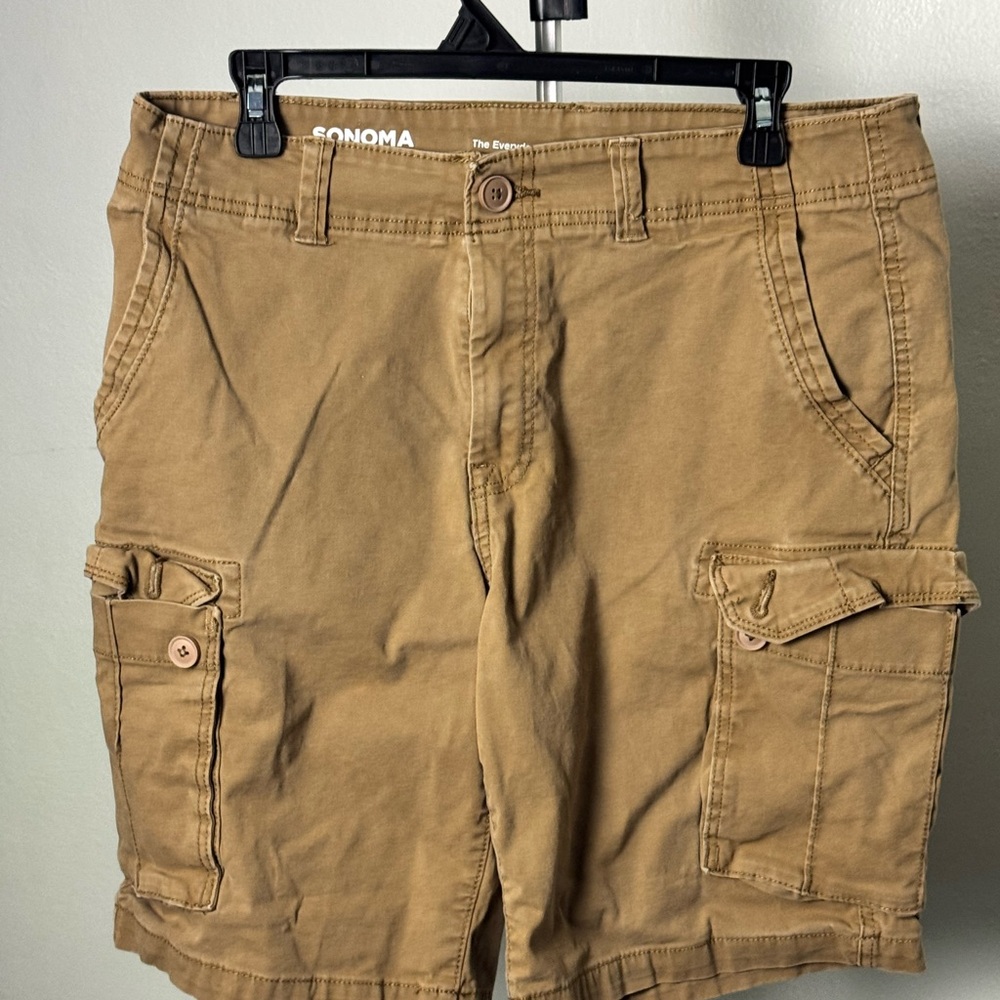 Sonoma Tan Cargo Shorts with Flat Front Design